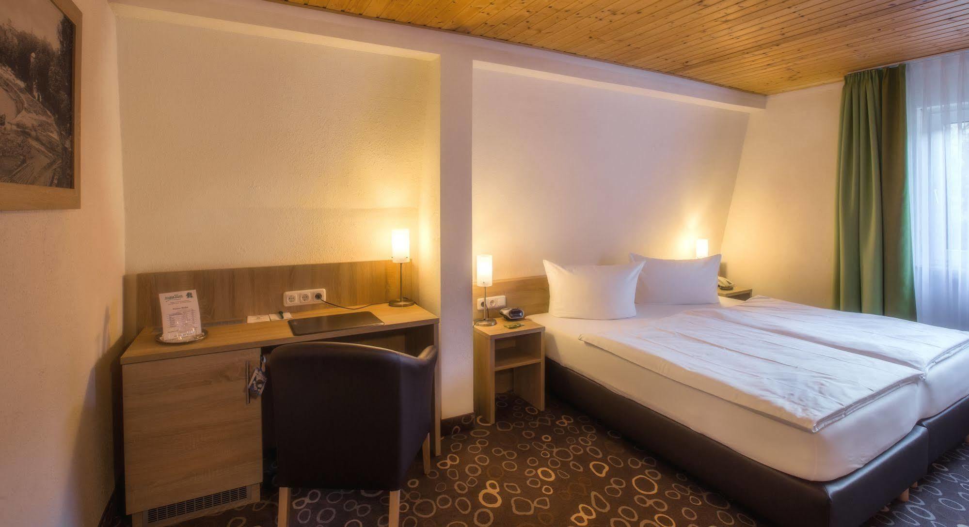 Hotel Wilder Mann Ашаффенбург Екстер'єр фото